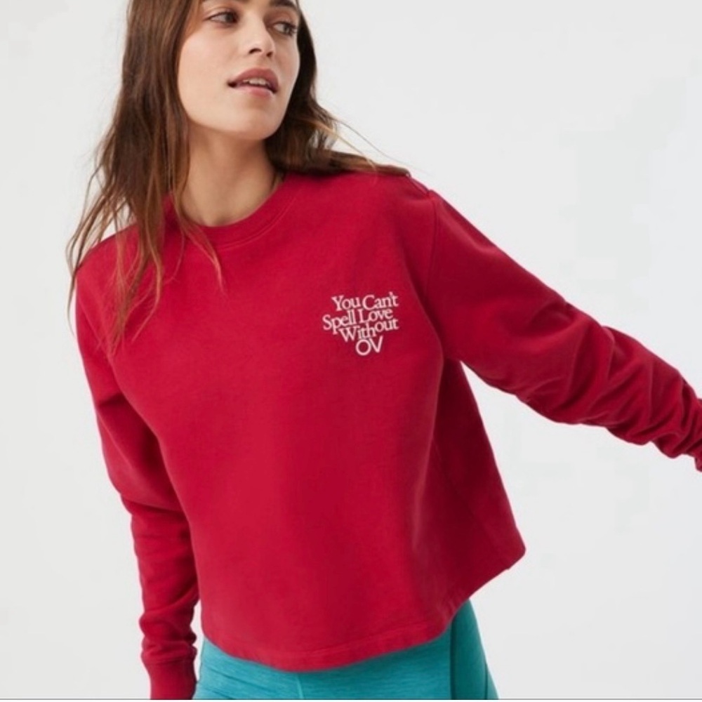 Outdoor Voices You Cant Spell Love Graphic Cropped Sweatshirt Sz Small Pink